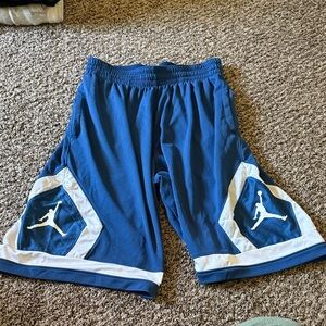 Nike Men's Blue and White Athletic Shorts